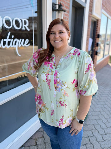 Curvy Mint Floral V-Neck Top