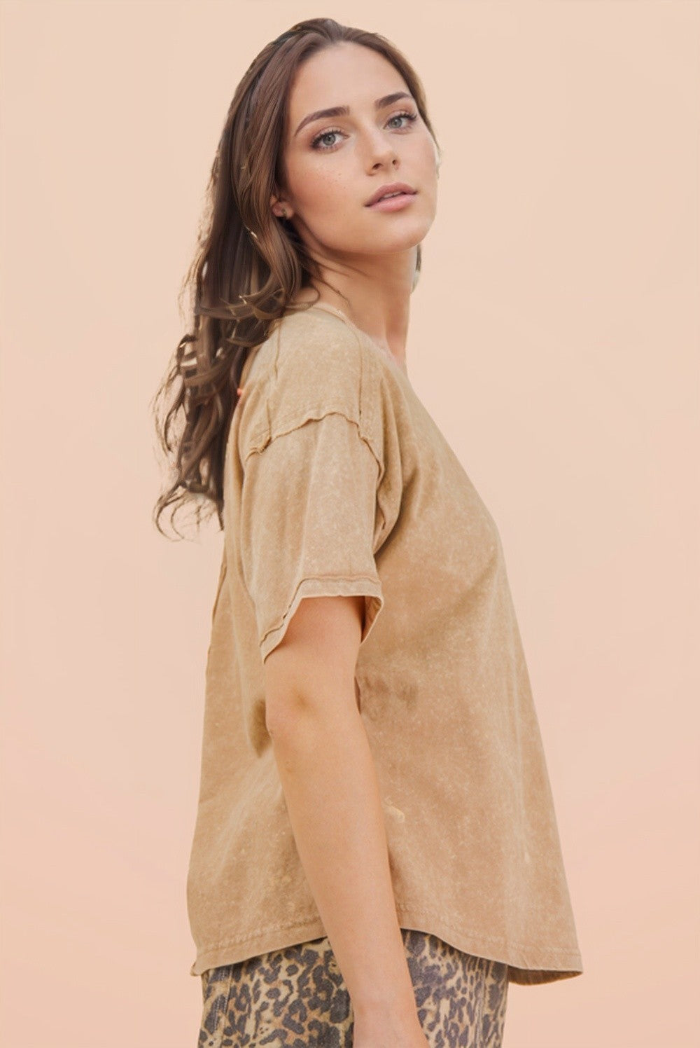 Mineral Wash Basic Pocket Tee