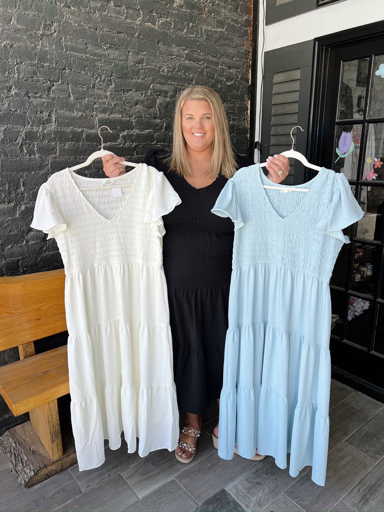 Curvy Tiered V-Neck Cap Sleeve Midi Dress