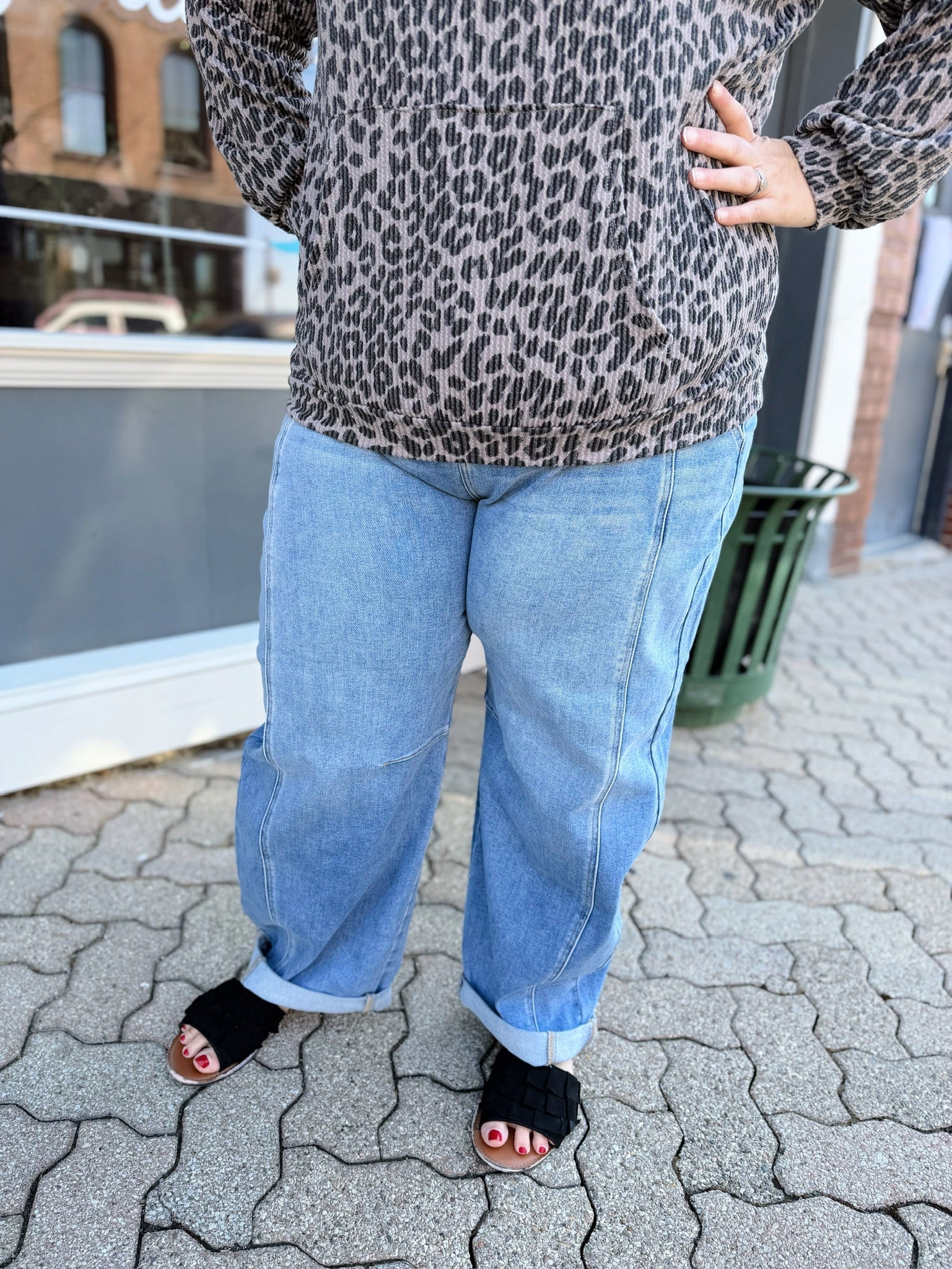 Curvy Kylee Slouchy Barrel Double Button Jean