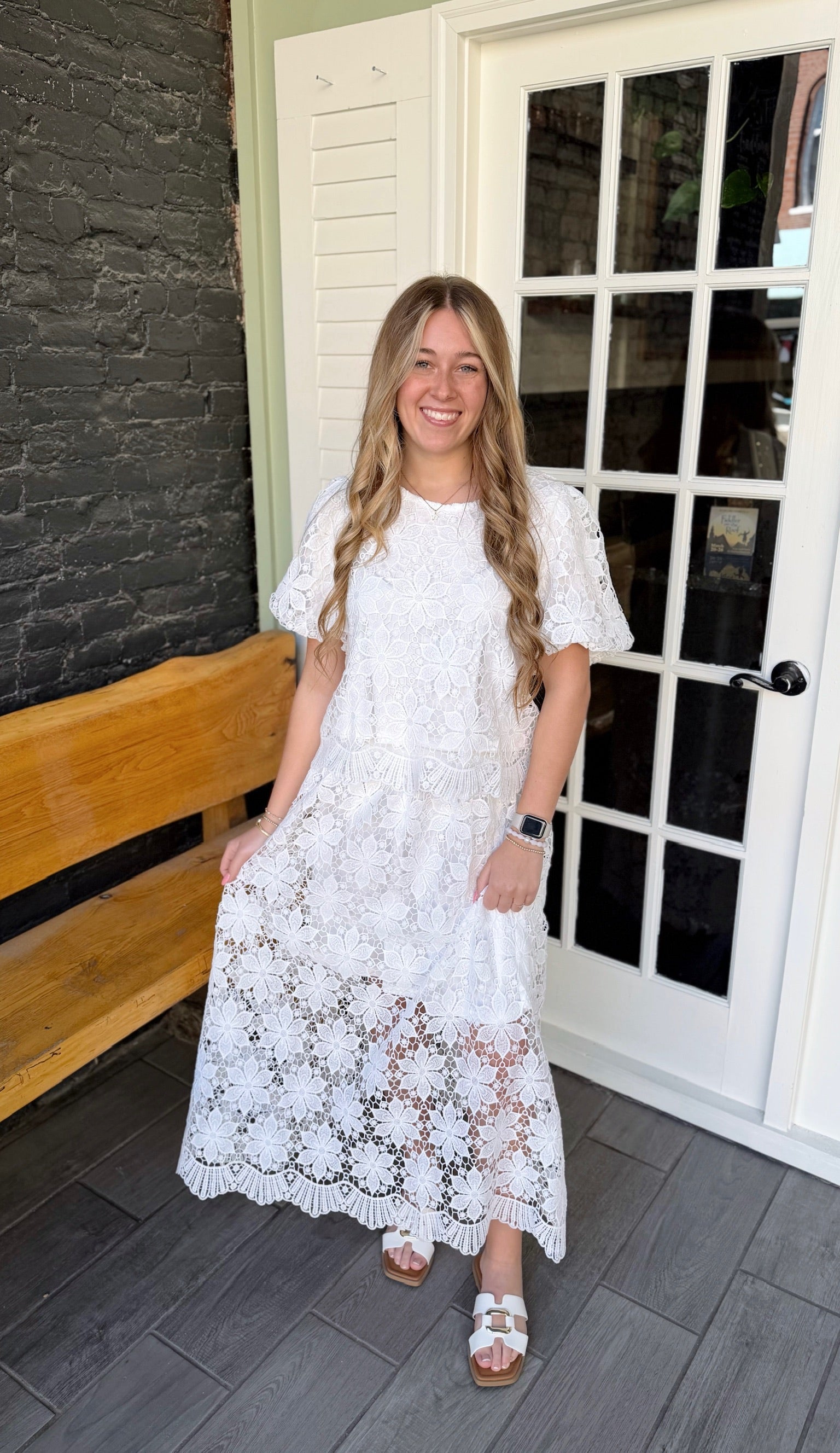 White Elastic Waist Scalloped Lace Skirt