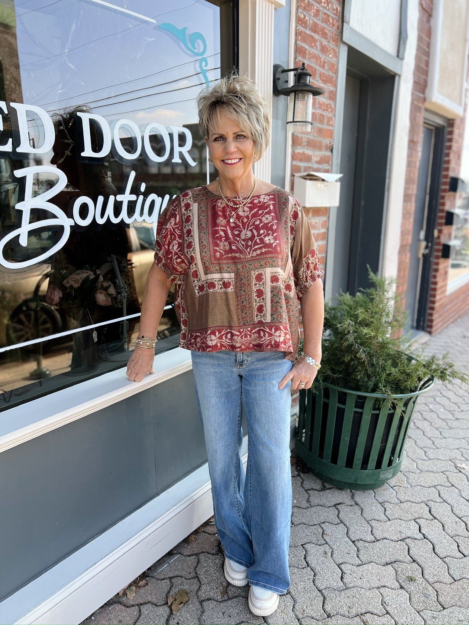 Jena's Retro Wide Leg Jeans