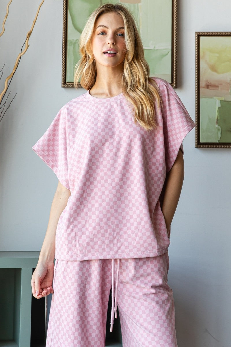 Soft Checkered Print Short Sleeve Top