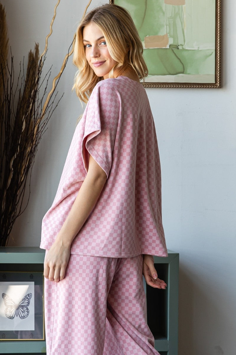 Soft Checkered Print Short Sleeve Top