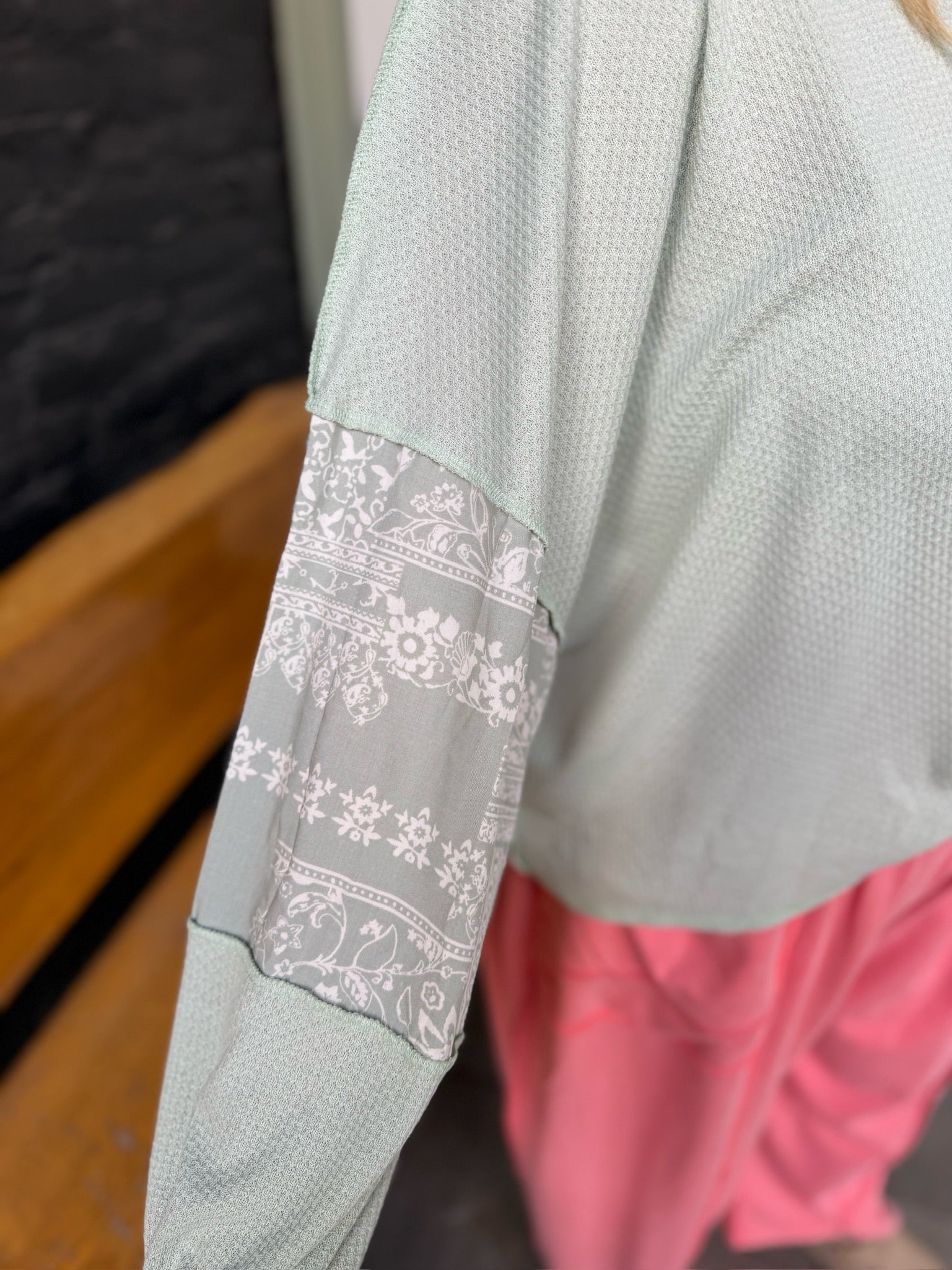 Curvy Light Sage Boho Bubble Sleeve Top