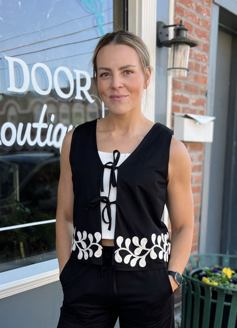 Black Tie Vest With Embroidery