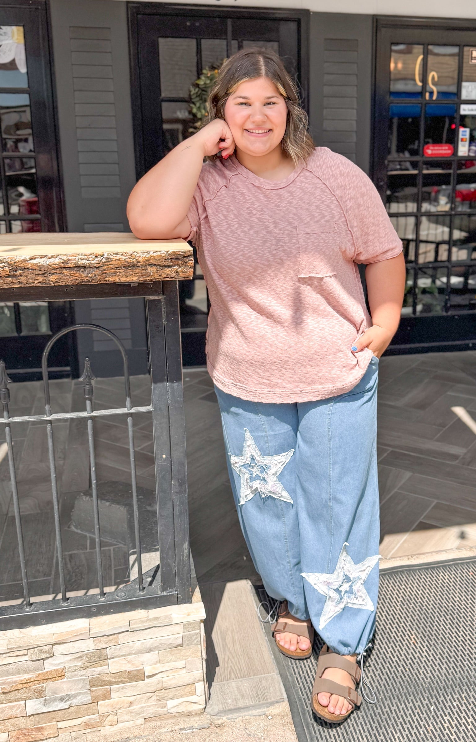 Curvy Light Wight Denim Star patch Jeans
