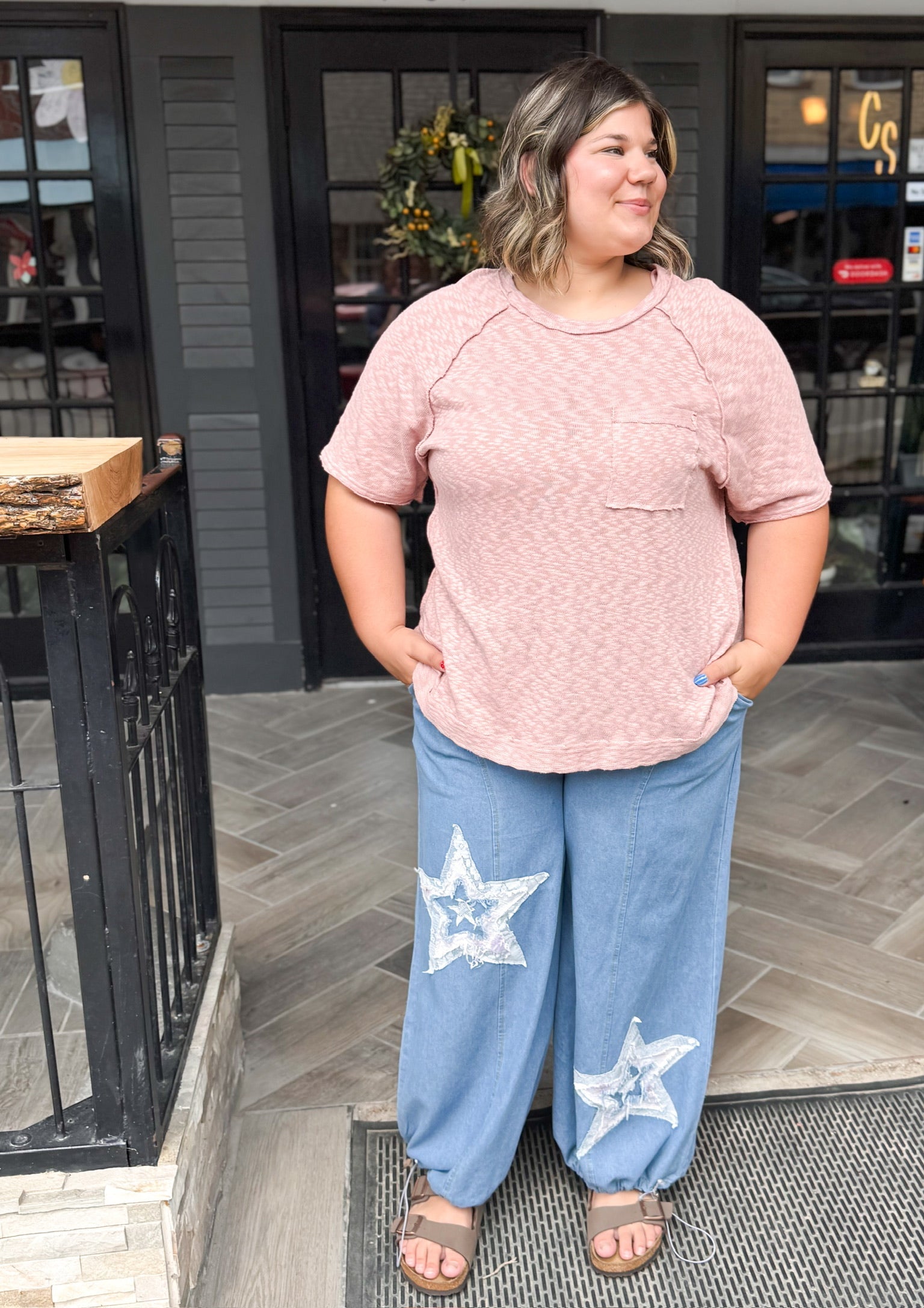 Curvy Light Wight Denim Star patch Jeans