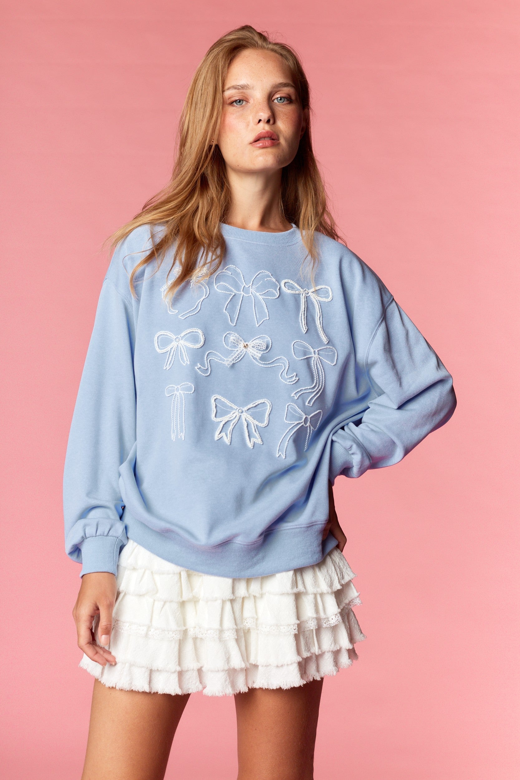 Bow Pearl and Embroidery Crewneck