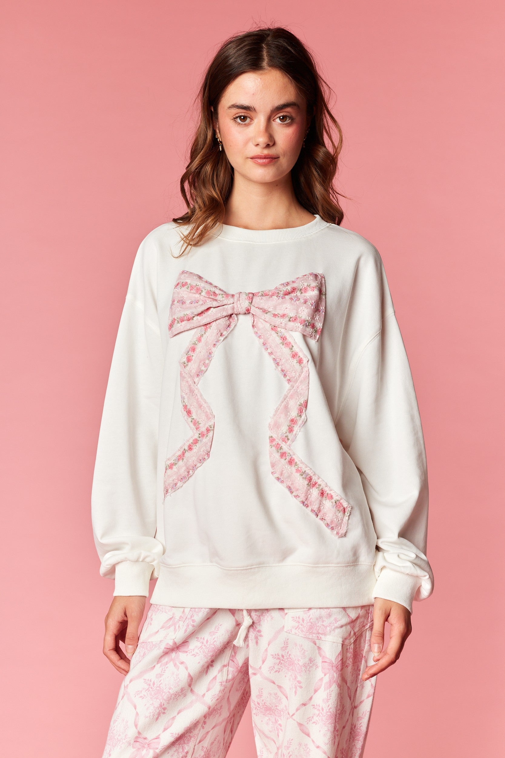 Ivory Floral Pink Bow Applique Crewneck