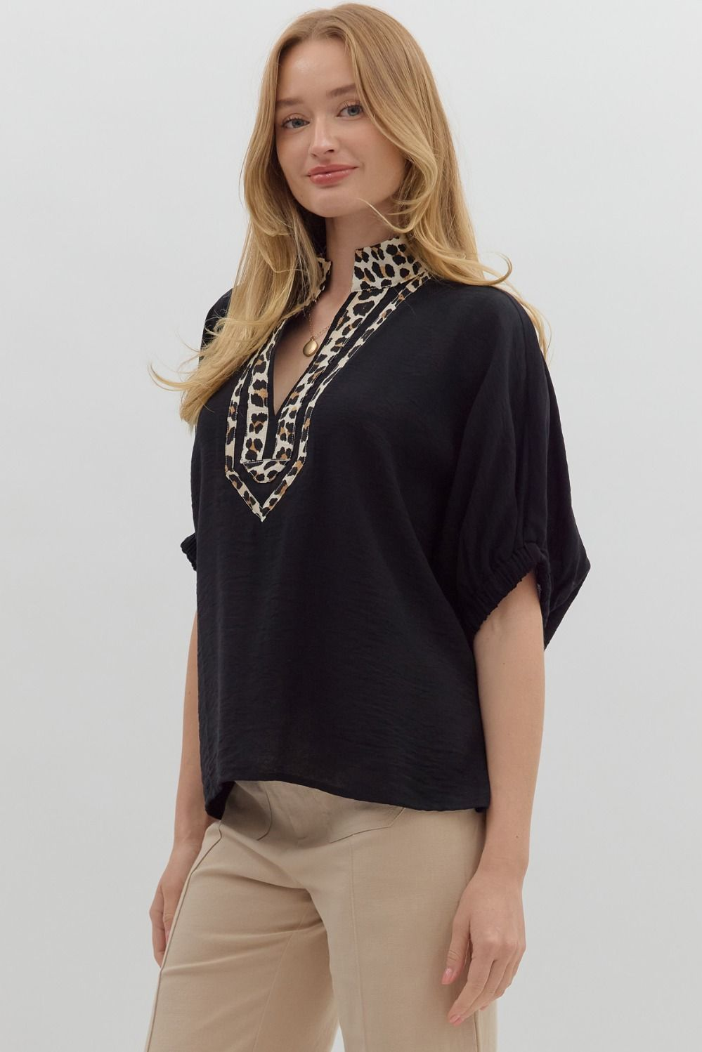 Black Puff Sleeve Shirt With Leopard Collar