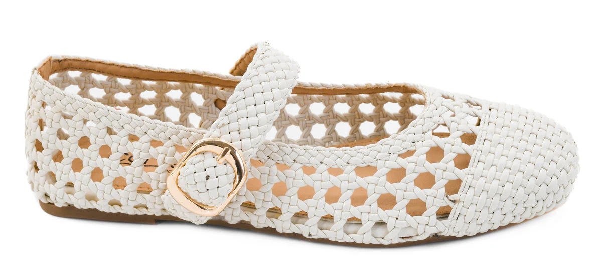 Robin's Weaved Ivory Gold Buckle Flats