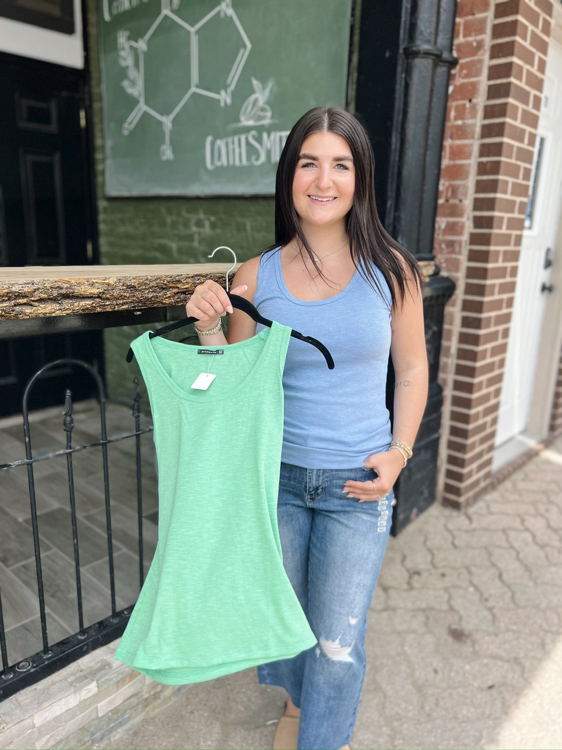 Lightweight Round Neck Tank