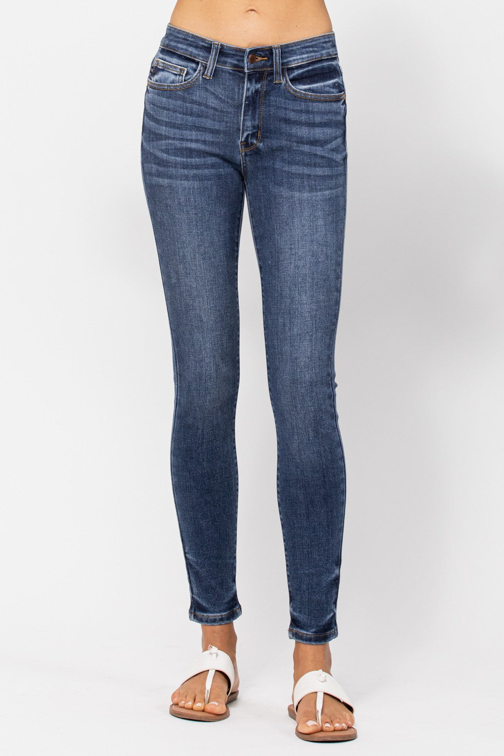 Curvy  Micah's Mid-Rise Skinny Jeans